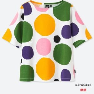 Uniqlo x Marimekko t-shirt NWT